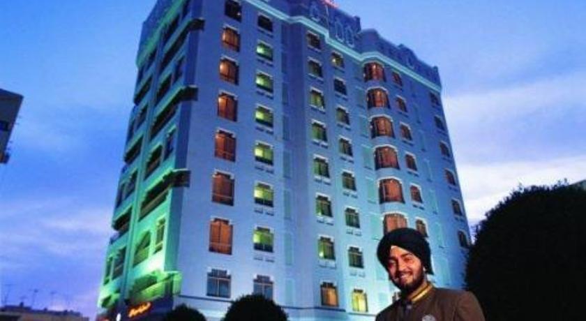 Windsor Tower Hotel Манама Екстер'єр фото
